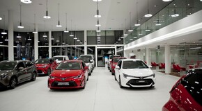 Nowy salon Toyoty i Lexusa w Krakowie – luksusowe centrum japońskiej motoryzacji